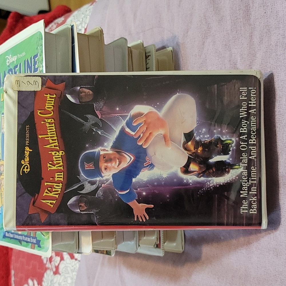 VHS Tape A Kid in King Arthur's Court Movie